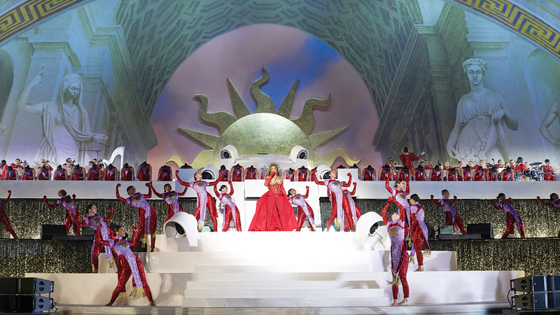 بيونسيه أبهرت الحضور بأدائها خلال الحفل. من المصدر