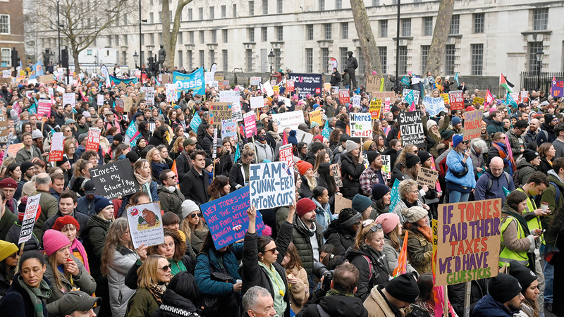 تظاهرة عمالية حاشدة في لندن قبل أيام. رويترز