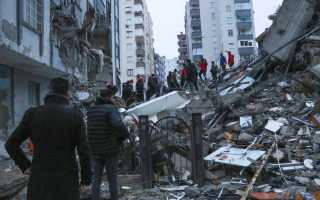 الصورة: زلزال تركيا .. بالصور