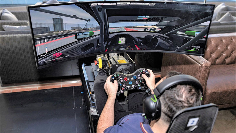 Launching a virtual racing center to support young talents in Formula 1