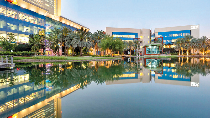 «تيكوم» تمتلك وتدير مجمعات أعمال متخصصة تركز على قطاعات حيوية.   أرشيفية