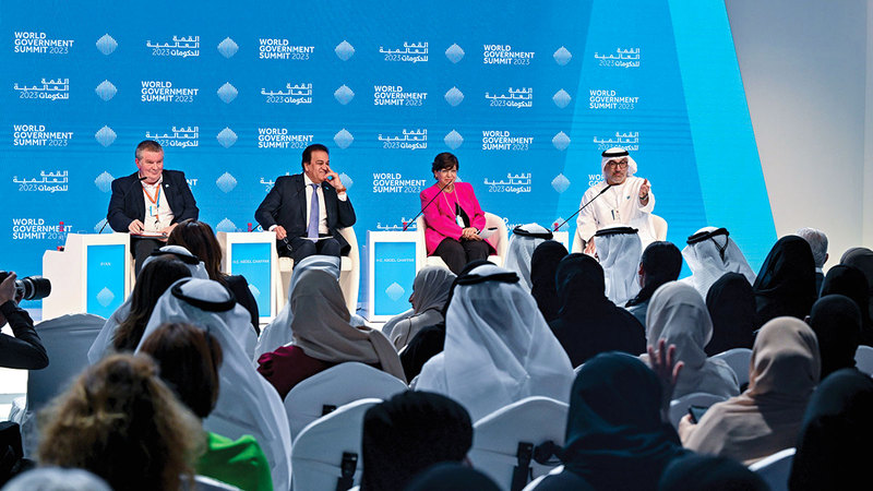 خلال جلسة الاستدامة الصحية على رأس الأولويات في اليوم الثاني من القمة العالمية للحكومات. تصوير: أشوك فيرما