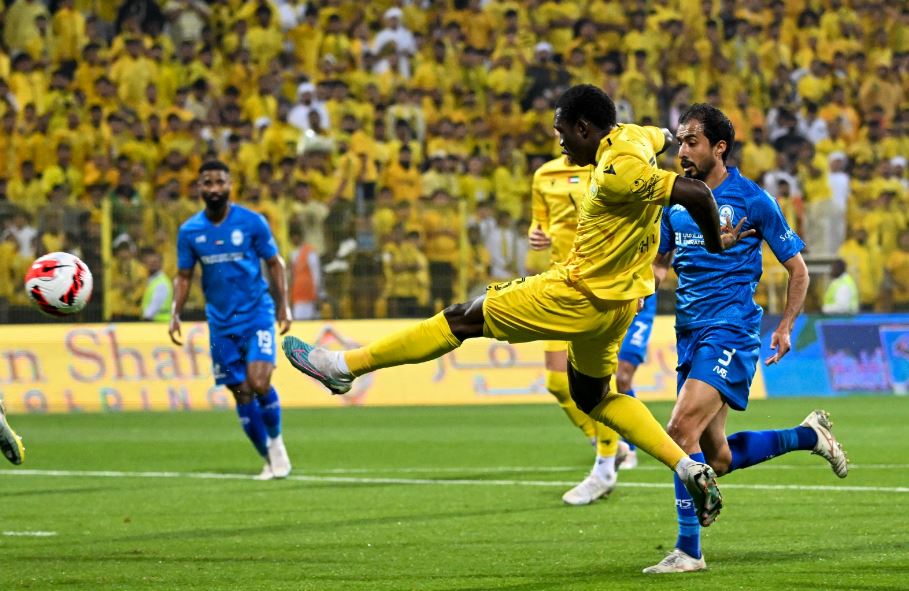 Siaka and Saleh’s duet guides the “runner-up” to Al Wasl