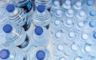 الصورة: "دبي تبادر" للاستدامة تسهم في تفادي استخدام حوالي 18 مليون قارورة مياه بلاستيكية ذات الاستخدام الواحد