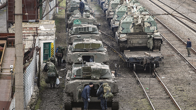 آلة الحرب الروسية ستواصل العمل على الرغم من الخسائر في الأرواح والمعدات.  إي.بي.إيه