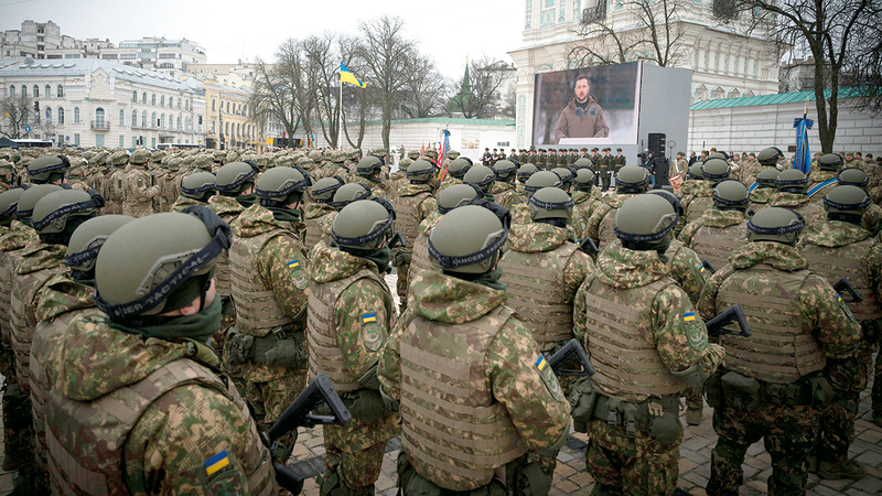 الجيش الأوكراني يتلقى إمدادات عسكرية كبيرة من الغرب. أ.ف.ب