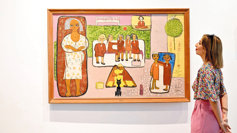 لوحة لجاذبية سري في المعرض. من المصدر