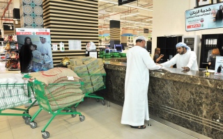 الصورة: بلدية أبوظبي توفر 310 سلع غذائية عبر 12 منفذ بيع خلال رمضان