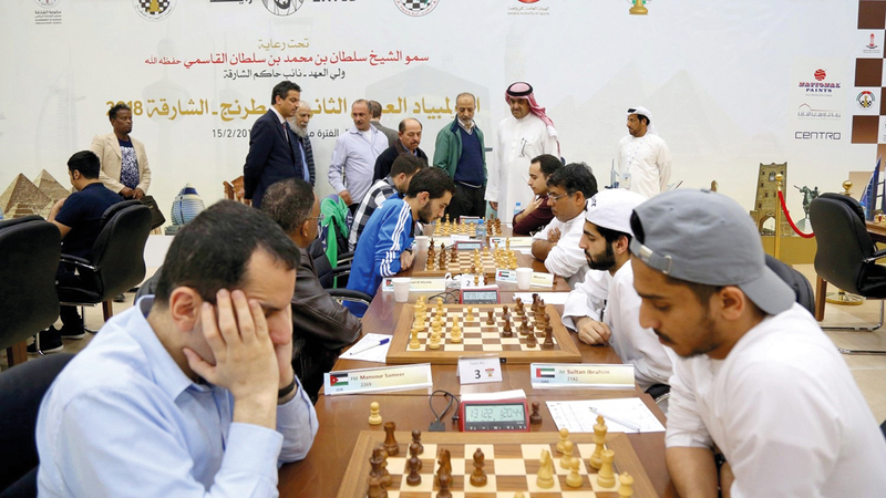 من منافسات البطولات العربية للشطرنج. من المصدر