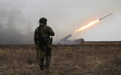 الصورة: القوات الروسية انسحبت من مدينة قريبة من خيرسون بحسب الجيش الأوكراني