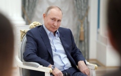 الصورة: رغم مذكرة الاعتقال بحقه.. جنوب إفريقيا تؤكد دعوة بوتين لقمة "بريكس"