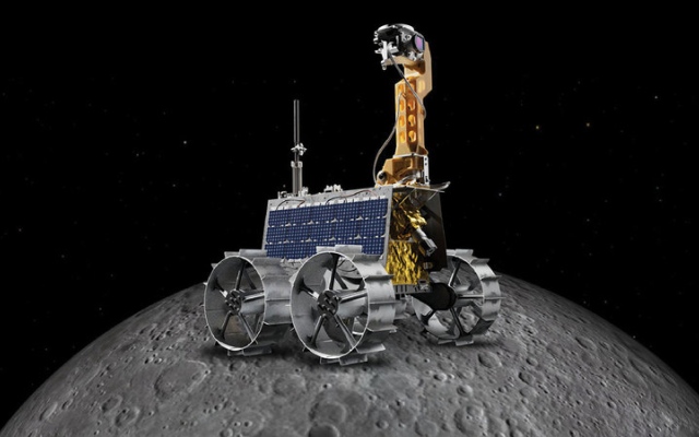 الصورة: المستكشف راشد في مدار مستقر حول القمر
