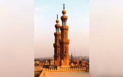 الصورة: «المؤيد شيخ».. مسجد فخم بناه سلطان مملوكي فوق محبسه السابق في القاهرة