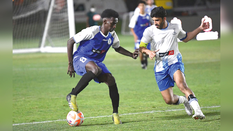 حوار وسط الملعب خلال مباراة مكتب الشؤون الخاصة والمركز الوطني للتأهيل.   من المصدر