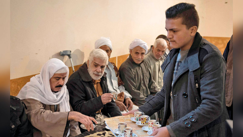 بيوت العزاء التقليدية لم تعد قائمة وباتت تقتصر على المقربين جداً من المتوفى. أ.ف.ب