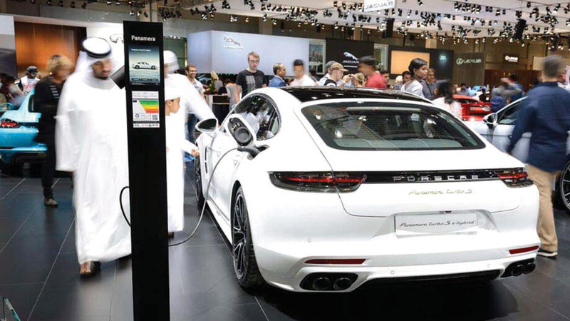 الإمارات تمتلك حالياً واحدة من أعلى نسب محطات الشحن الكهربائي للمركبات في العالم. أرشيفية