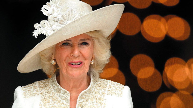 الملكة سوف تضع على رأسها تاجاً قديماً تم تعديله.  أ.ف.ب