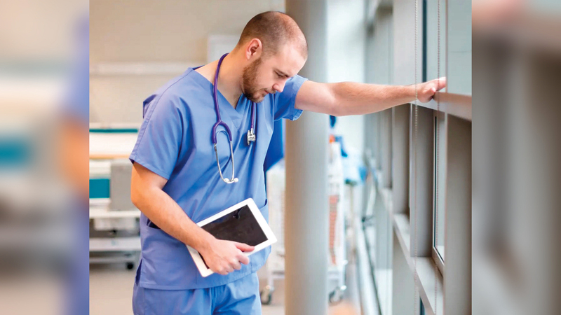 أطباء في المستشفيات يعانون الإرهاق والإحباط. أرشيفية