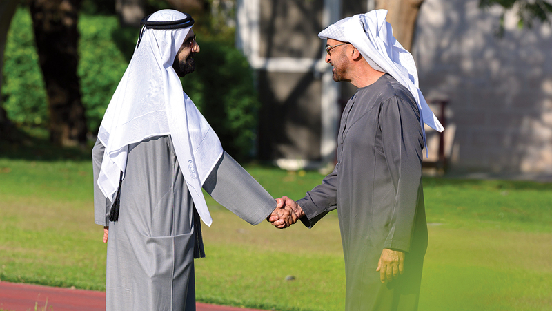 رئيس الدولة ومحمد بن راشد بحثا الجهود التنموية الحثيثة التي تشهدها الدولة. من المصدر