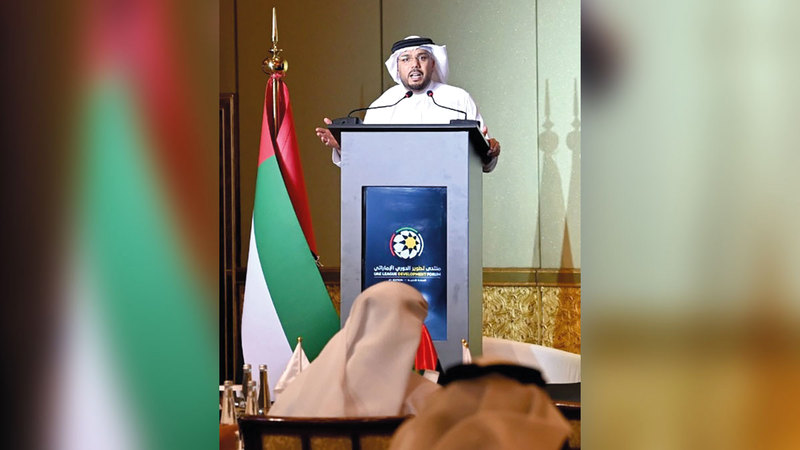 عبدالله الجنيبي افتتح فعاليات المنتدى. من المصدر