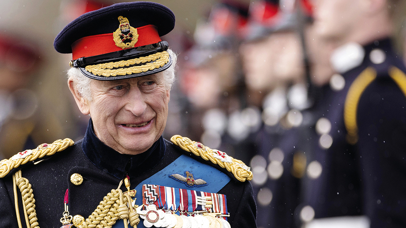 الملك تشارلز يستعد لحفل تتويجه.   أ ب