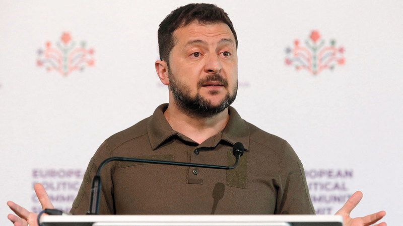 زيلينسكي أعاد التأكيد مراراً على حاجته للغطاء الجوي حتى يبدأ هجوم الربيع.  رويترز