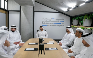 بحضور أحمد بن محمد  حمدان بن محمد يطلق "مركز دبي لاستخدامات الذكاء
