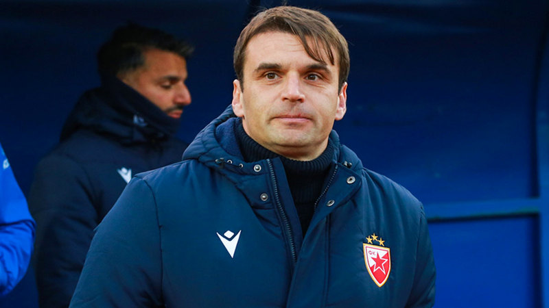 مدرب الوصل ميلوش ميلويفيتش. من المصدر