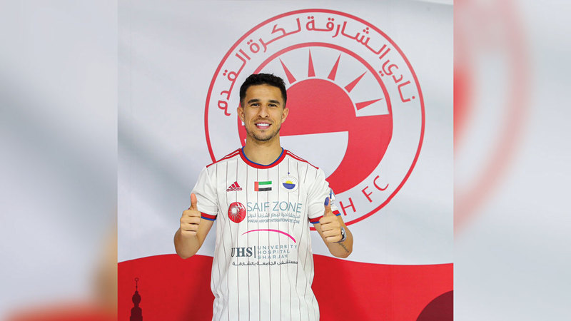لاعب الشارقة فراس بالعربي.   من المصدر