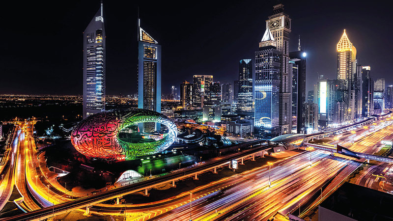 دبي وجهة سياحية بارزة تتصدر قائمة الوجهات السياحية حول العالم.   أرشيفية