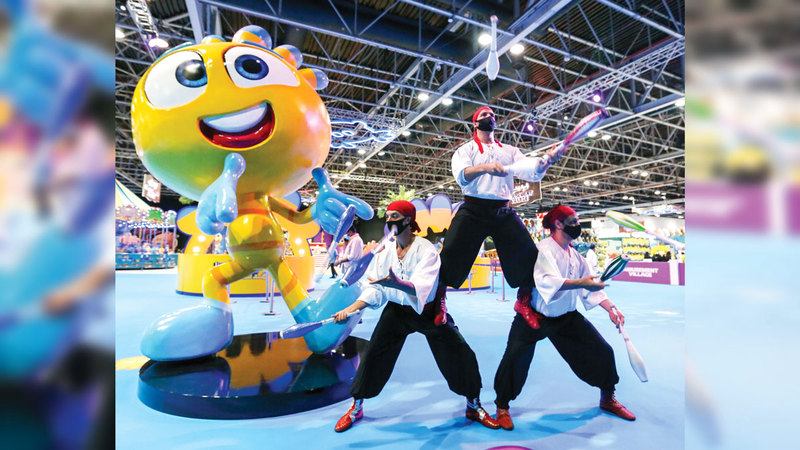 عرض «للأطفال مجاناً» يتيح للأطفال دخول العديد من الفنادق والوجهات السياحية بالمجان.  من المصدر