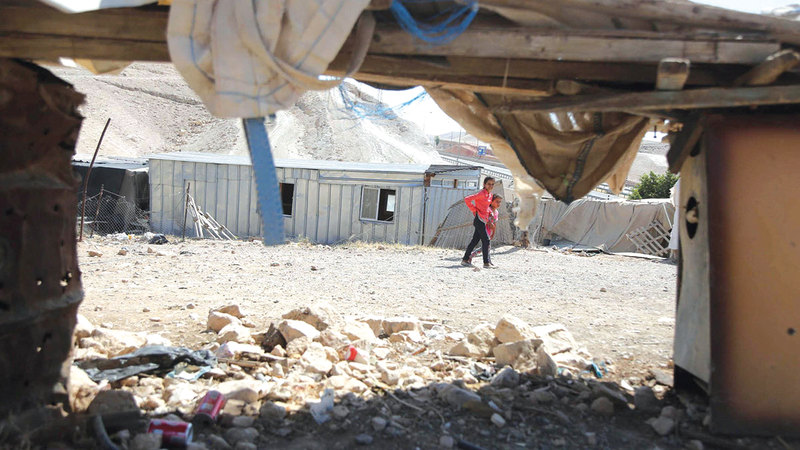 قرى البدو في الداخل المحتل تفتقر للمرافق الخدمية.   الإمارات اليوم