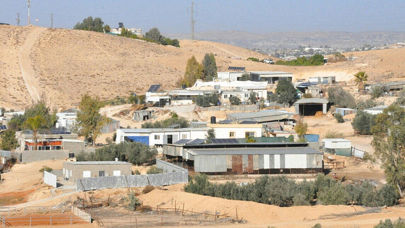 إسرائيل دأبت على محاصرة القرى والمدن في الداخل المحتل.   الإمارات اليوم