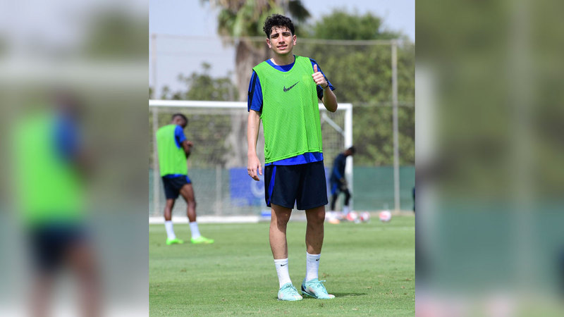 لاعب فريق العين الشاب حازم محمد. من المصدر