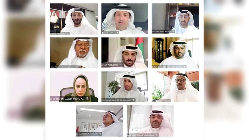 اللجنة العليا لحماية المستهلك ناقشت آليات تطبيق سياسة التسعير للسلع الأساسية.  من المصدر