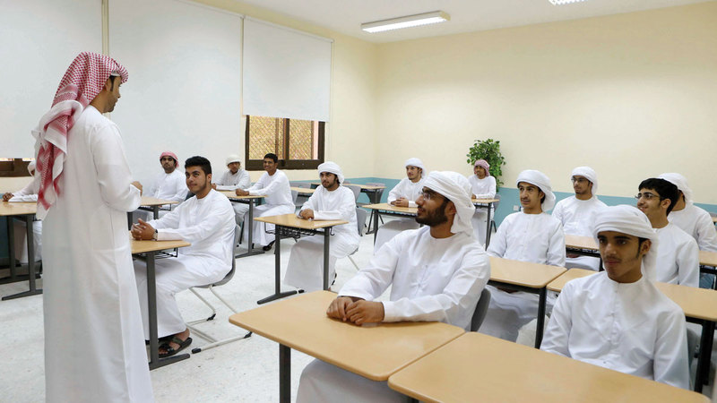 خطة تطوير رخصة المعلم تستهدف العاملين في قطاعي التعليم الحكومي والخاص.  من  المصدر