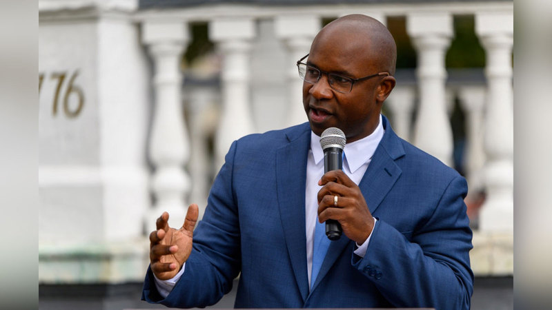 بومان أدخل تعديلاً جديداً على قانون الدفاع الوطني يحظر تمويل الوجود العسكري الأميركي في سورية.   أرشيفية