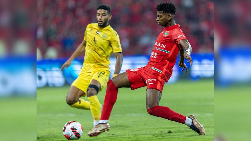 نجم شباب الأهلي يحيى الغساني.   من المصدر