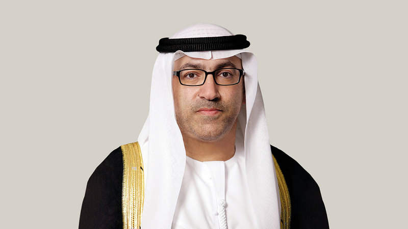 وزير الدولة لشؤون المجلس الوطني الاتحادي رئيس اللجنة: عبدالرحمن بن محمد العويس.