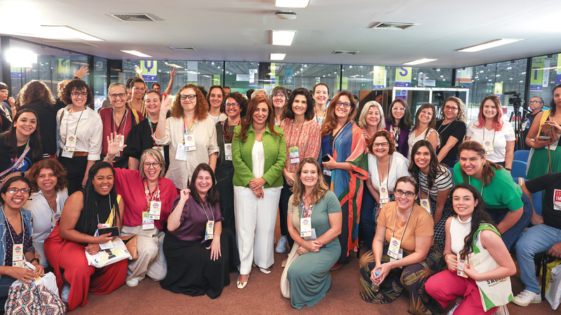 مبادرة «ببلش هير» تهدف إلى مساعدة النساء على تجاوز التحديات المهنية التي تعترض طريقهن في قطاع النشر.  من المصدر