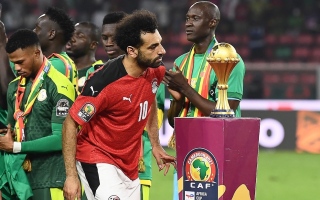 الصورة: أزمة تنظيمية تهدد إقامة كأس الأمم الأفريقية وحلم محمد صلاح (فيديو وصور)