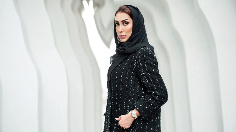 خديجة البستكي: &laquo;بوصلة الموضة العالمية تتجه إلى دبي، التي تستقطب من يصنعون مستقبل الأزياء&raquo;.