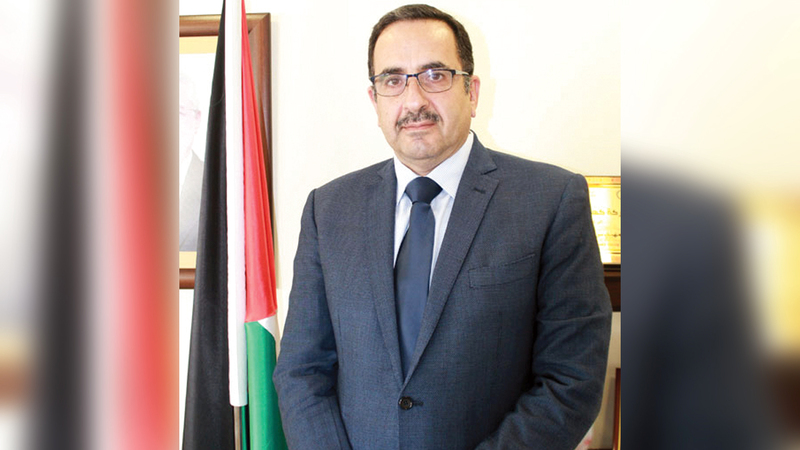 رئيس سلطة الطاقة الفلسطينية ظافر ملحم. الإمارات اليوم