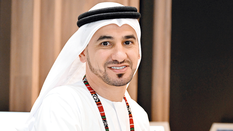 عبدالعزيز العميم: &laquo;التقنيات الحديثة لعبت دوراً كبيراً في تطوير الأرشفة، ووضع حلول لكل الخطوات، بداية من معالجة المواد وتحويلها إلى مواد إلكترونية&raquo;.