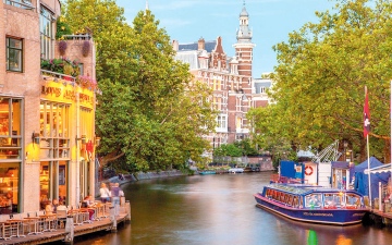 الصورة: #هلا_بالسفر.. أمستردام مدينة التاريخ والتنزّه بين 400 ألف شجرة