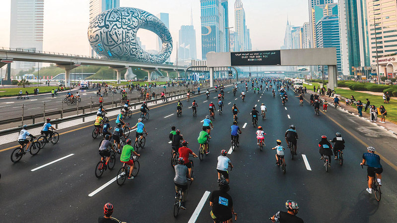 «تحدي اللياقة» يشجع الجميع من مختلف الأعمار على ممارسة النشاط الرياضي. من المصدر