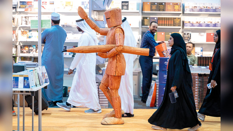 المعرض يثير فضول زواره بوسائل مبتكرة. من المصدر