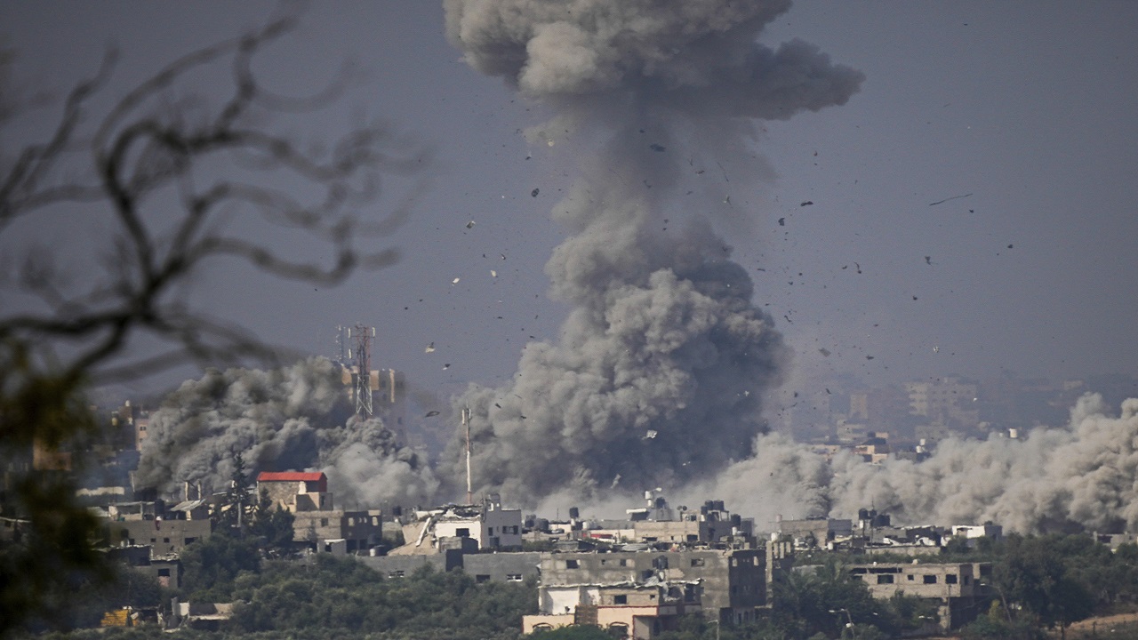 2,500 Israeli strikes on Gaza since October 27