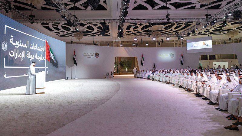 محمد القرقاوي يلقي كلمته خلال افتتاح  الاجتماعات السنوية لحكومة الإمارات. من المصدر