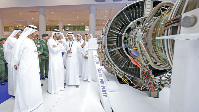 حمدان بن محمد أكد أن «معرض دبي للطيران» محرك دفع رئيس لتطور صناعة الطيران العالمية. وام